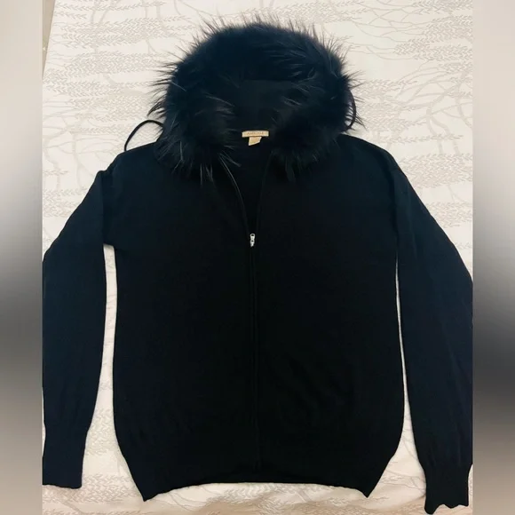 Amicale Cashmere Black Cardigan with real foxFur Collar